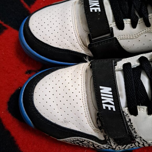 %Size 9.5 Nike Air Trainer 1 Low ST \'Black Light Photo Blue Men / A 24 main image 12